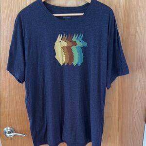 Cotopaxi Blue with llama sequence  Short Sleeve Tee size XL